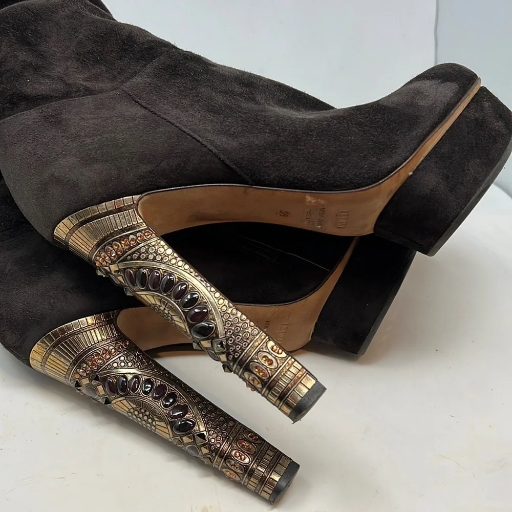 Le Silla 39/US 9 Brown Suede Metal Crystal Embellished Platform Tall Boots